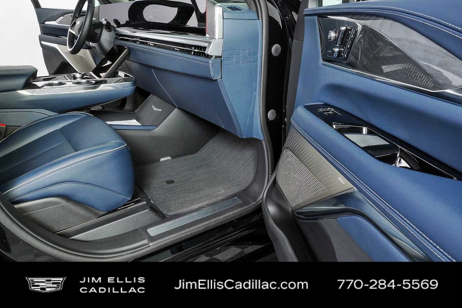 Used 2025 Cadillac Escalade IQ Luxury 2 w/ LPO, Premium Carpet Package AWD/4WD image 26