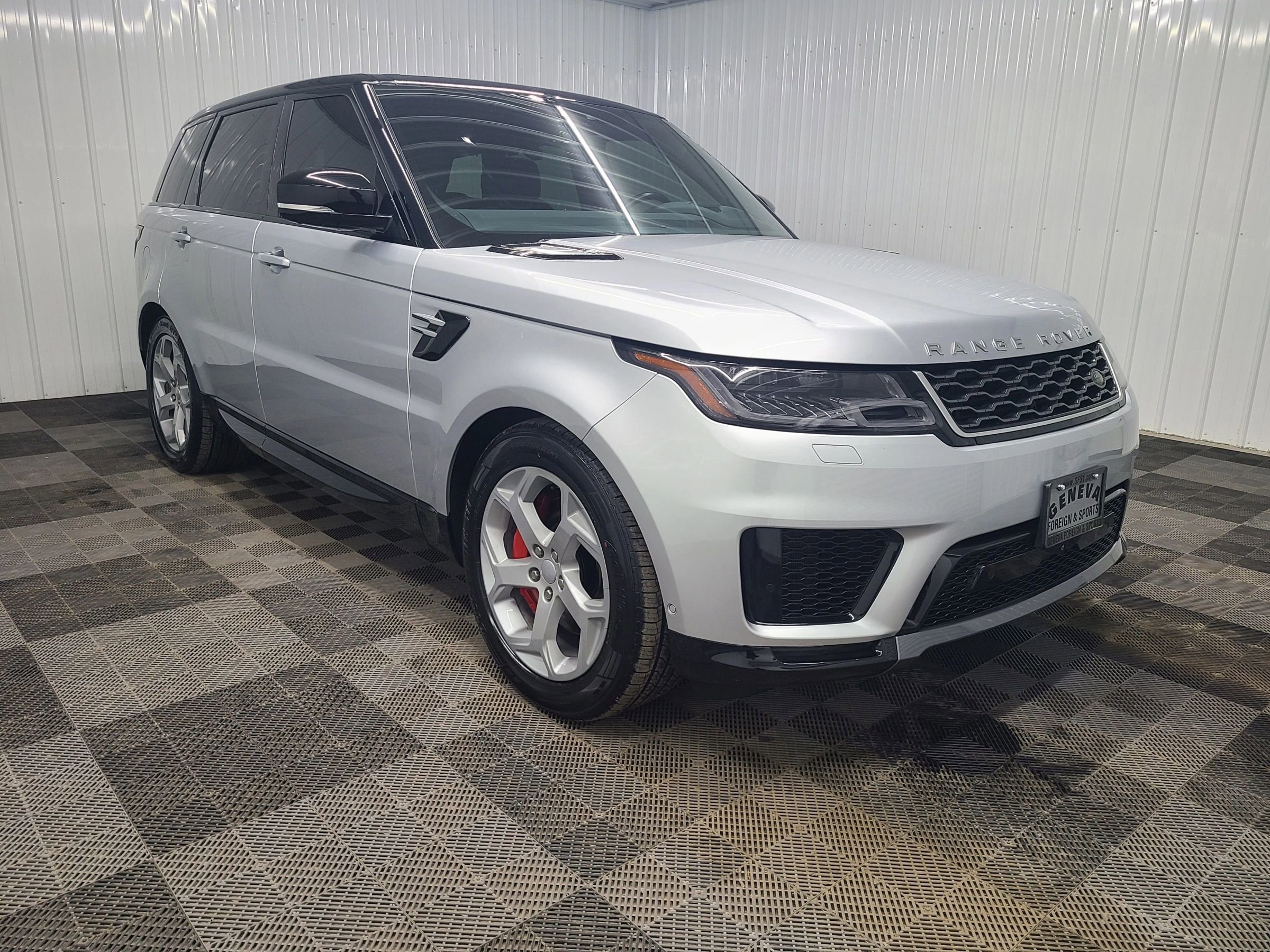 Used 2018 Land Rover Range Rover Sport HSE image 4