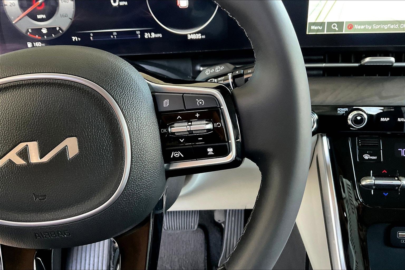 Used 2024 Kia Carnival SX image 12