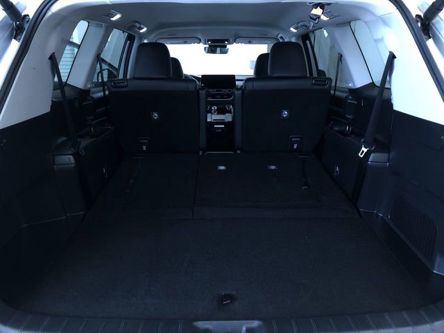 Used 2025 Toyota Grand Highlander AWD image 34