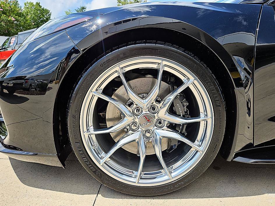 New 2027 Chevrolet Corvette Grand Sport w/ Z52 Sport Performance Package RWD image 9