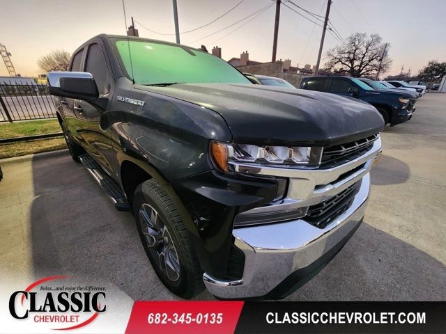 Used 2022 Chevrolet Silverado 1500 LT w/ All Star Edition Plus image 1