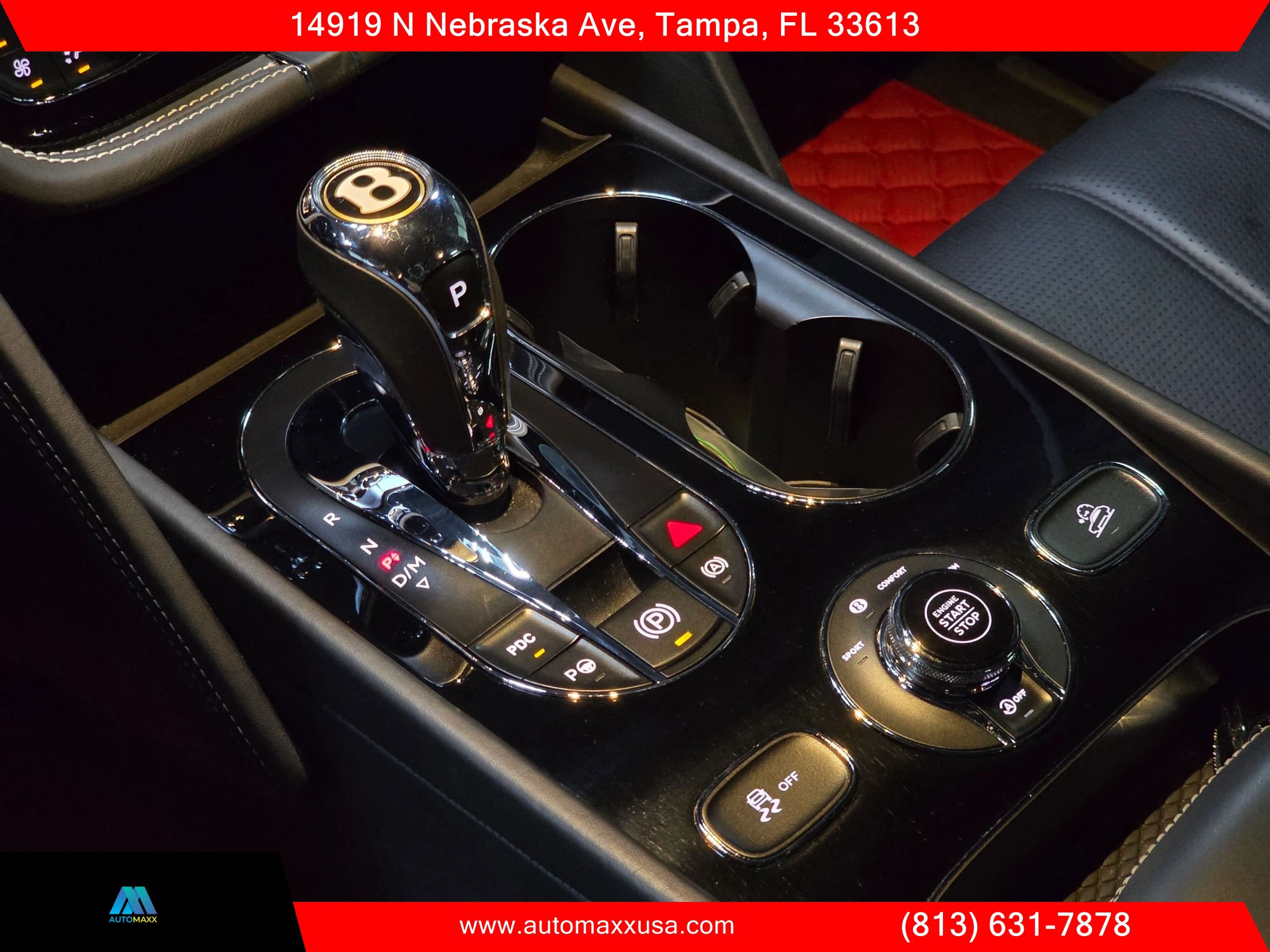 Used 2020 Bentley Bentayga Design Series AWD/4WD image 34
