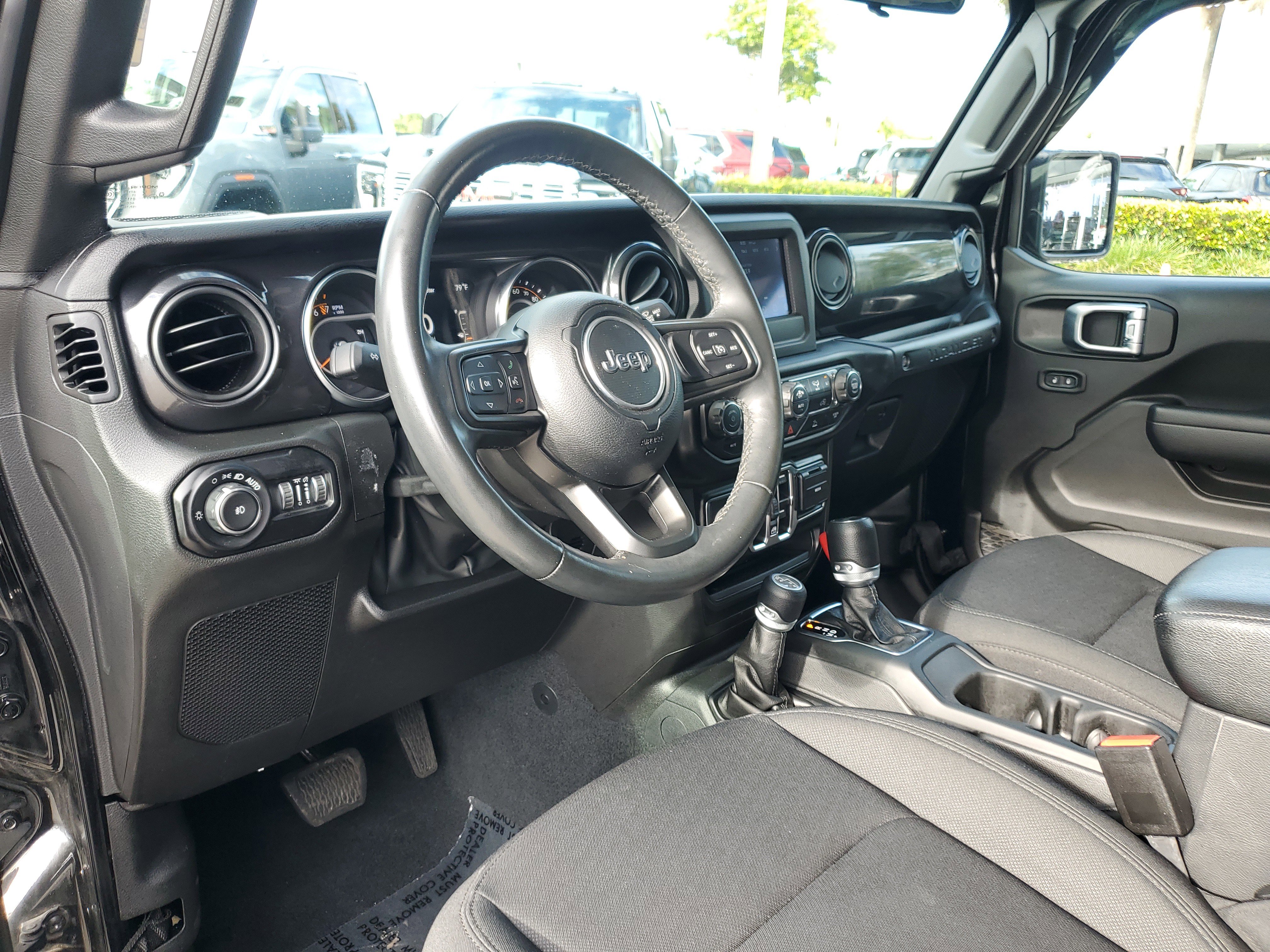 Used 2022 Jeep Wrangler Unlimited Sport image 9