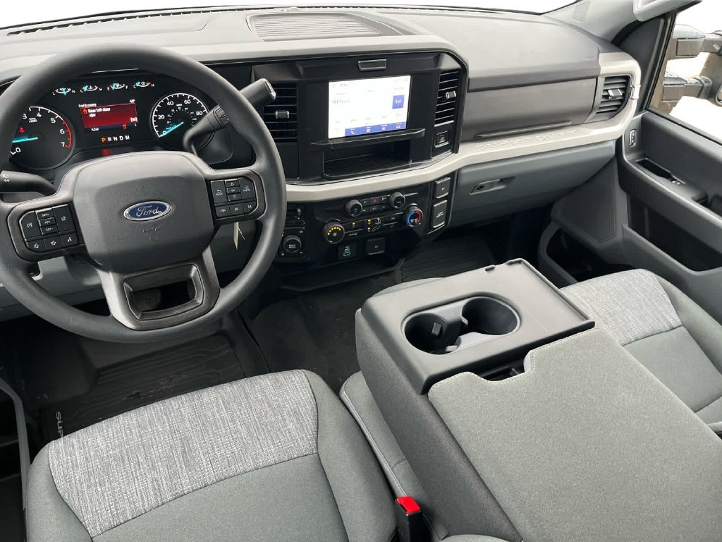 New 2026 Ford F350 XLT w/ 360-Degree Camera Package AWD/4WD image 8