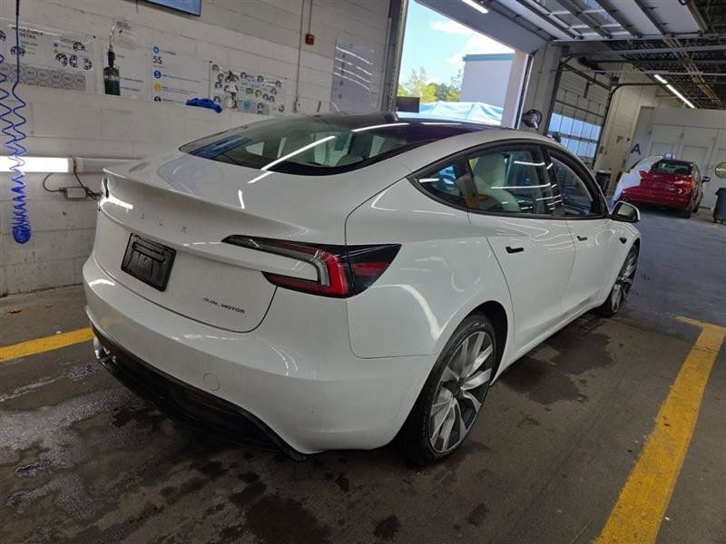 Used 2025 Tesla Model 3 Long Range AWD/4WD image 4