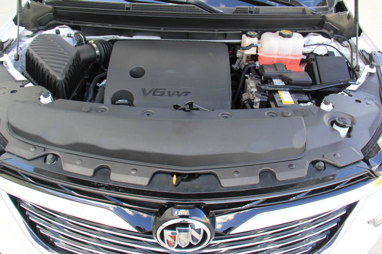 Used 2024 Buick Enclave Essence FWD image 40