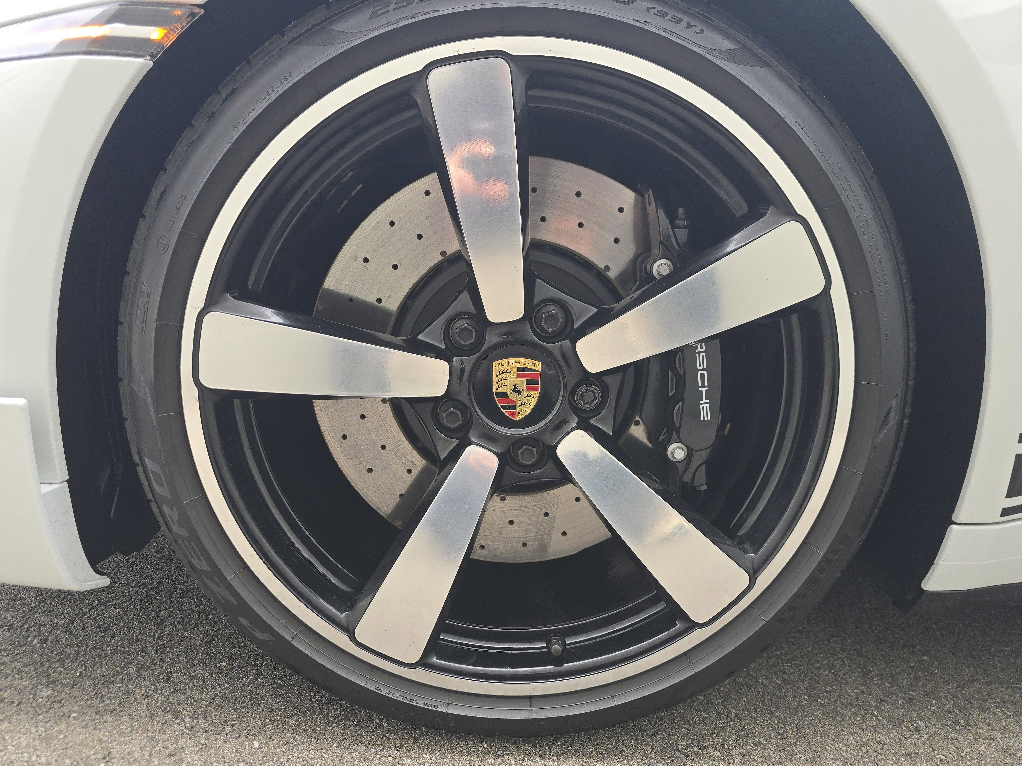 Certified 2023 Porsche 911 Turbo AWD/4WD image 27