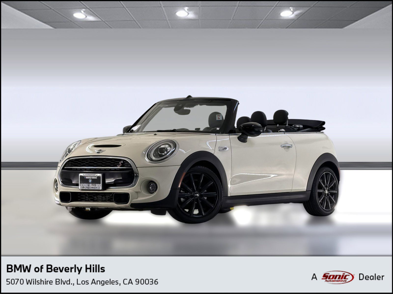 Used 2020 MINI Cooper S image 1