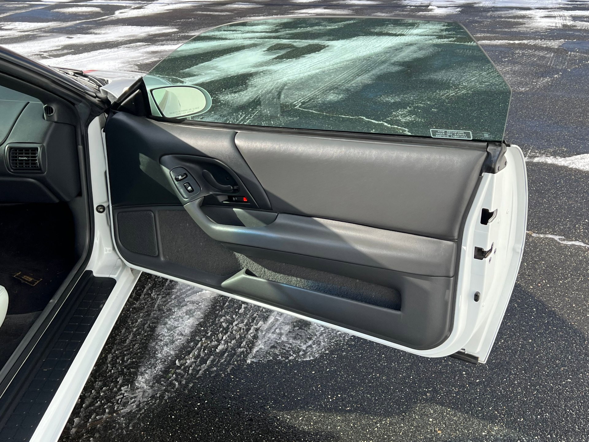 Used 1997 Chevrolet Camaro Z28 w/ Preferred Equipment Group 2 image 18