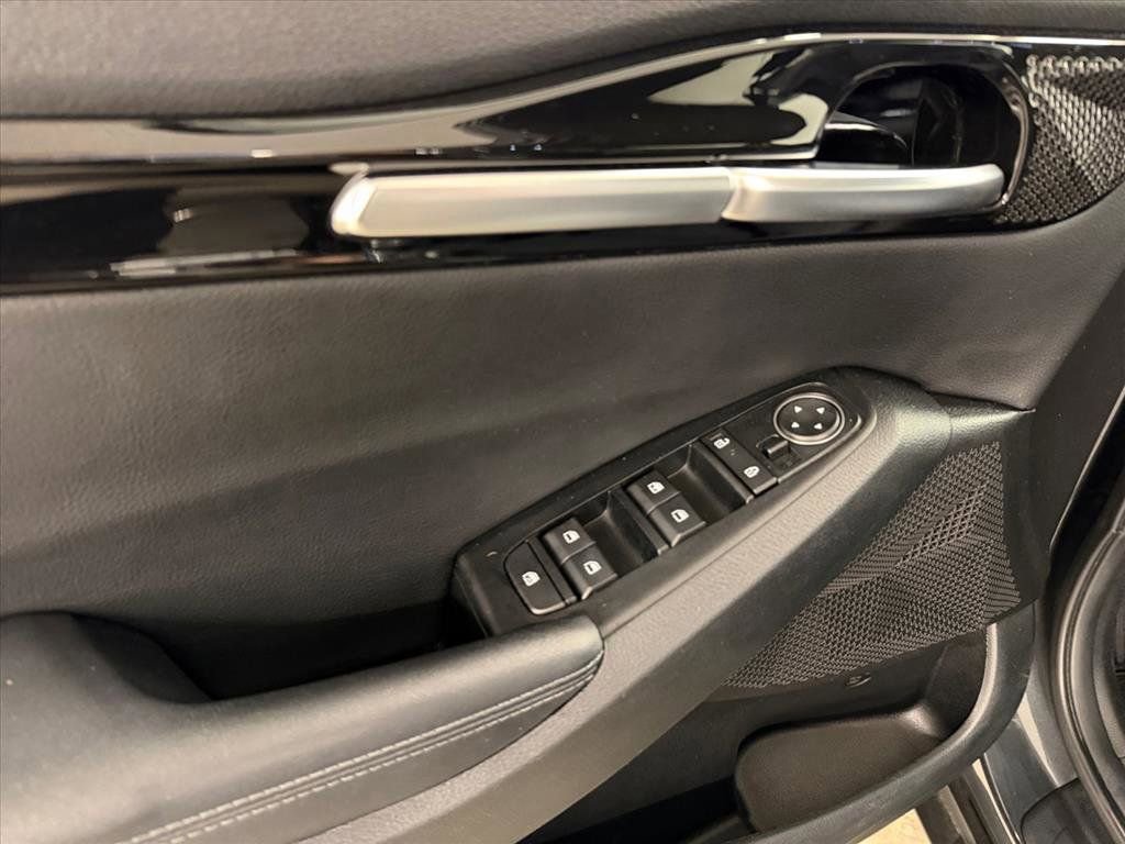 Used 2024 Kia Seltos X-Line image 12