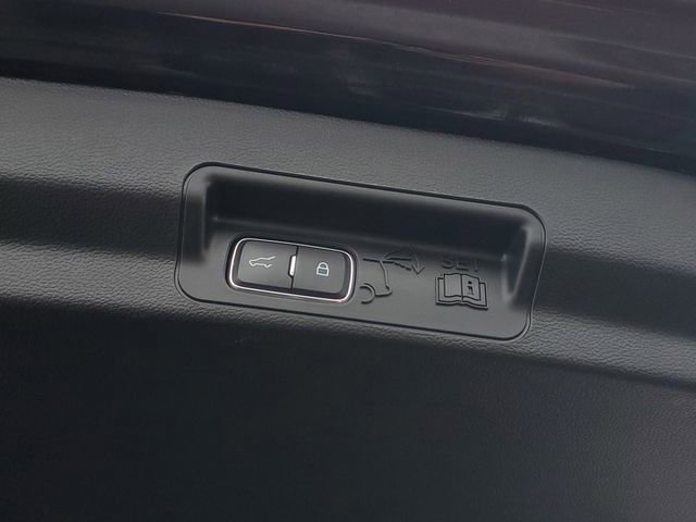 Certified 2023 Ford Explorer XLT w/ Equipment Group 202A image 8