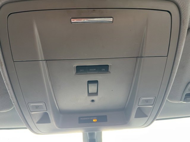 Used 2015 Chevrolet Silverado 3500 W/T w/ WT Convenience Package image 31