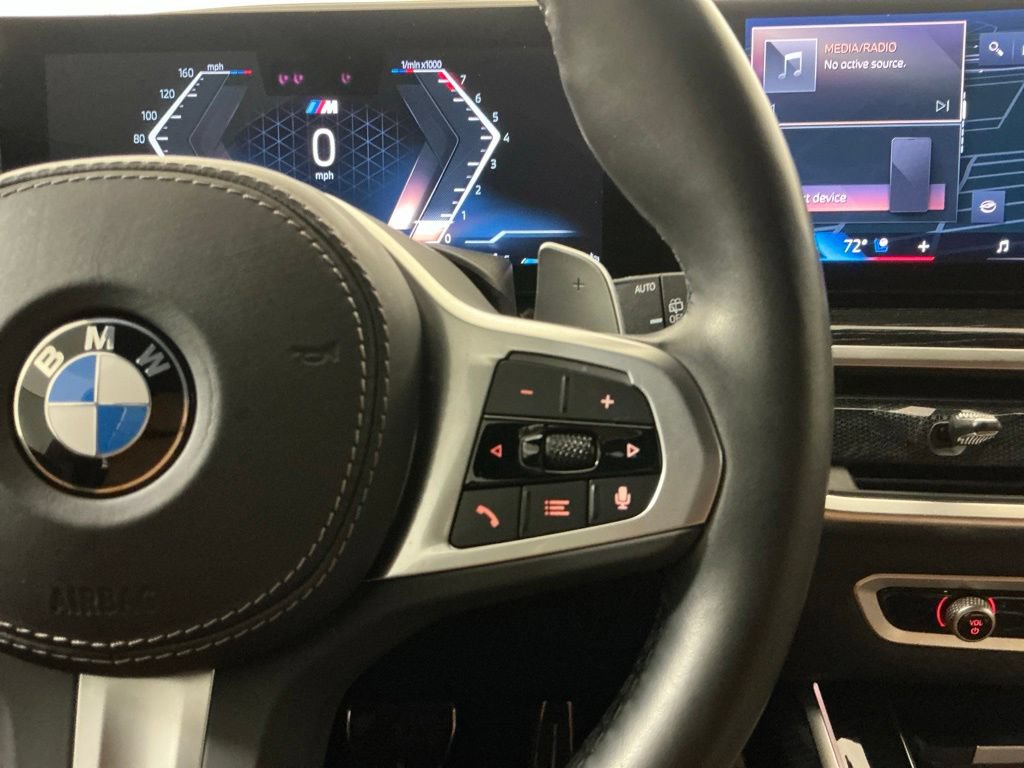 Certified 2024 BMW X7 xDrive40i w/ M Sport Package AWD/4WD image 14