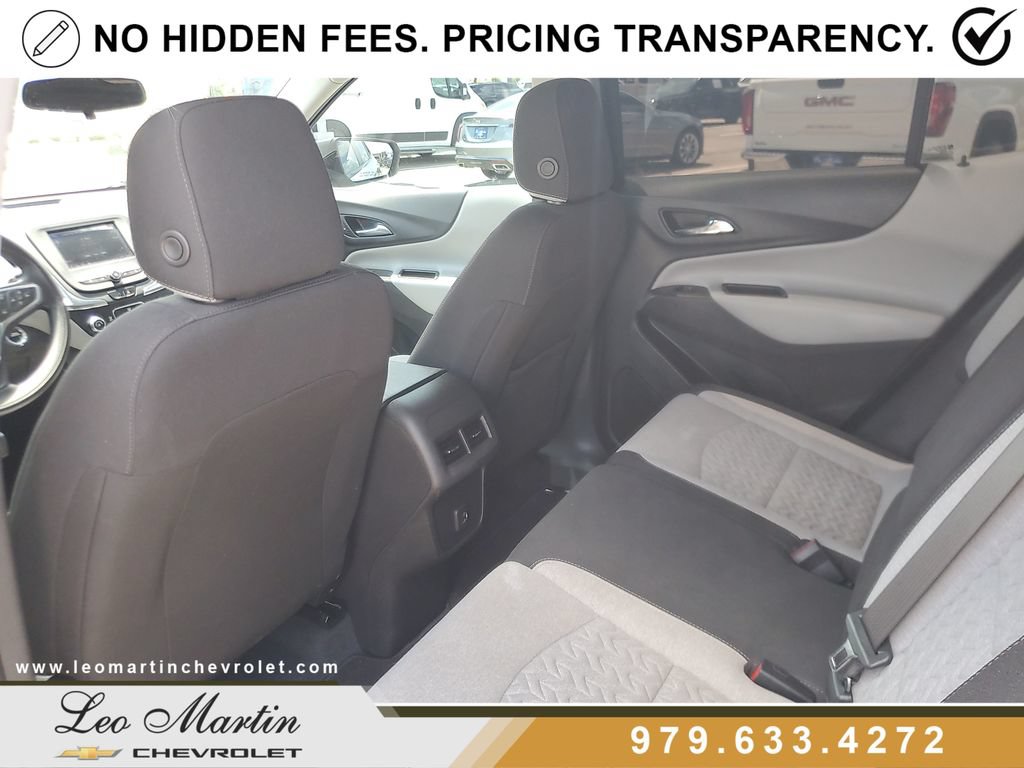 Used 2022 Chevrolet Equinox LS w/ LS Convenience Package FWD image 9
