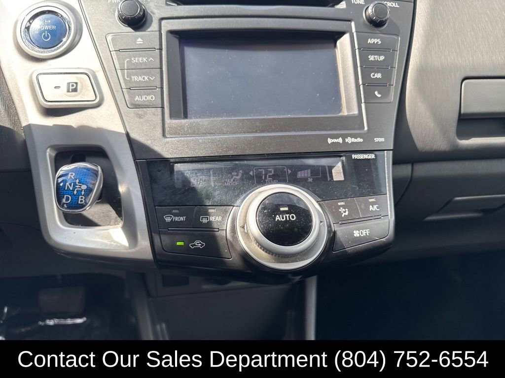 Used 2014 Toyota Prius V Three w/ Preferred Accessory Package FWD image 18