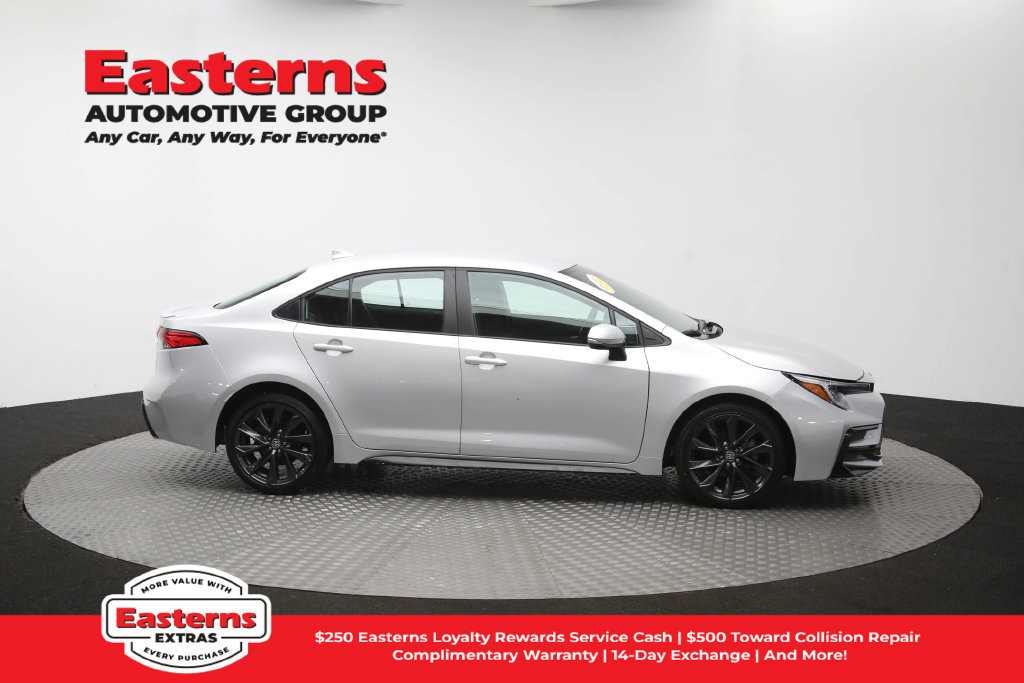 Used 2025 Toyota Corolla SE FWD image 47