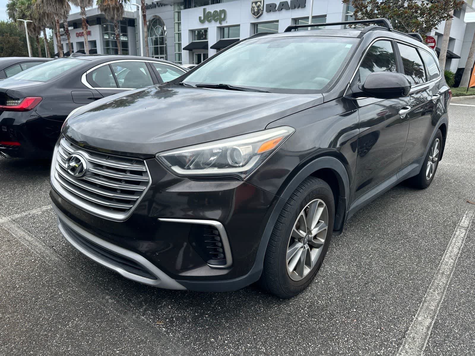 Used 2017 Hyundai Santa Fe SE