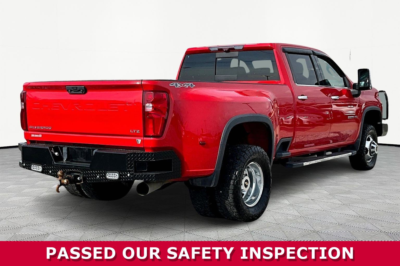 Used 2020 Chevrolet Silverado 3500 LTZ w/ LTZ Plus Package image 4