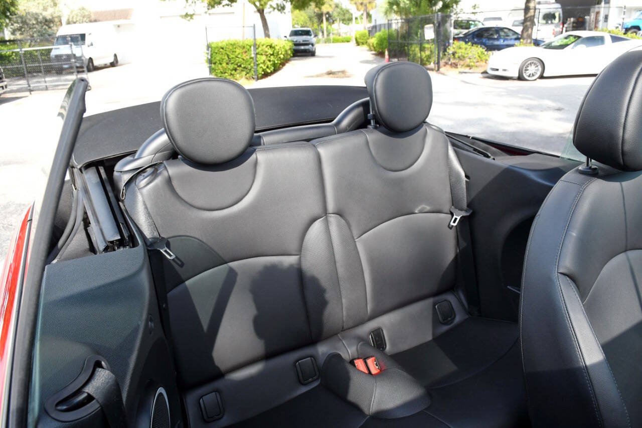 Used 2015 MINI Cooper Convertible w/ Sport Package FWD image 39