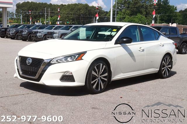 Used 2019 Nissan Altima 2.5 SR FWD image 3