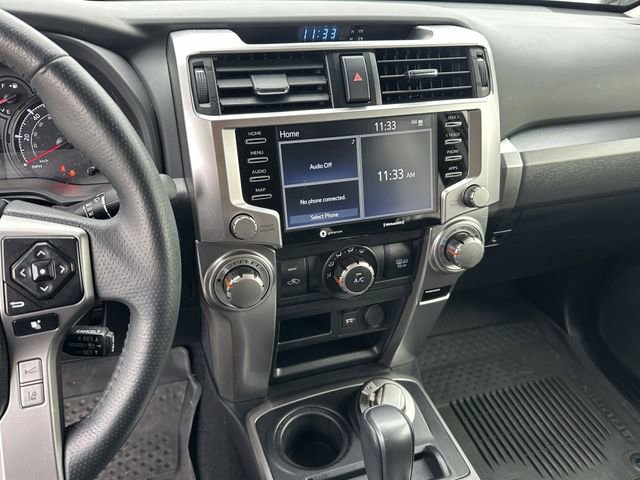 Used 2022 Toyota 4Runner Trail Special Edition AWD/4WD image 15
