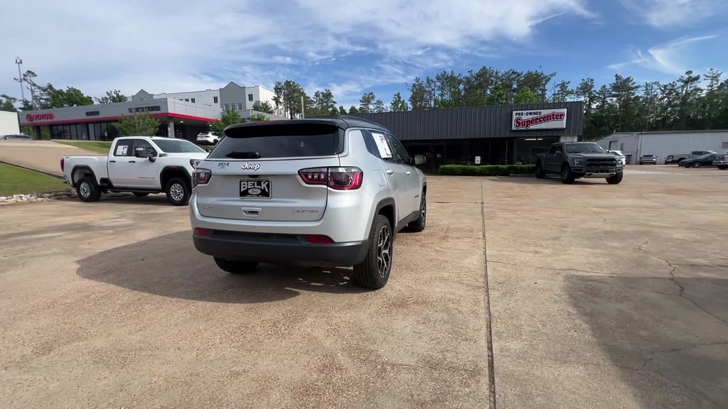 Used 2025 Jeep Compass Limited AWD/4WD image 6