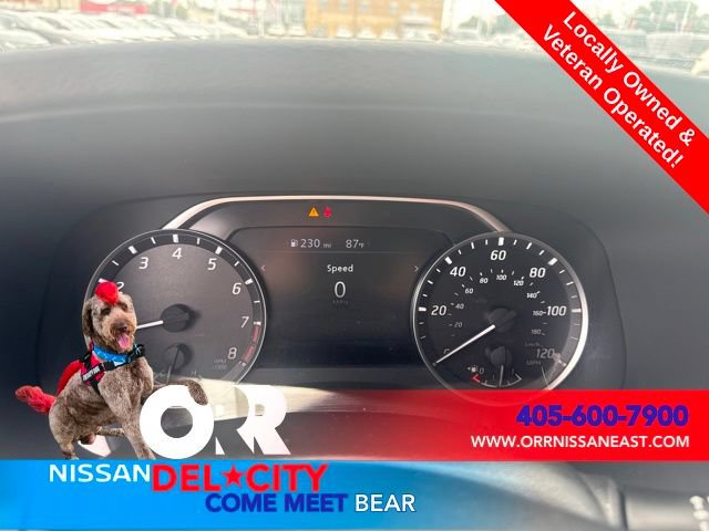 Used 2023 Nissan Frontier SV w/ Tow Package AWD/4WD image 22