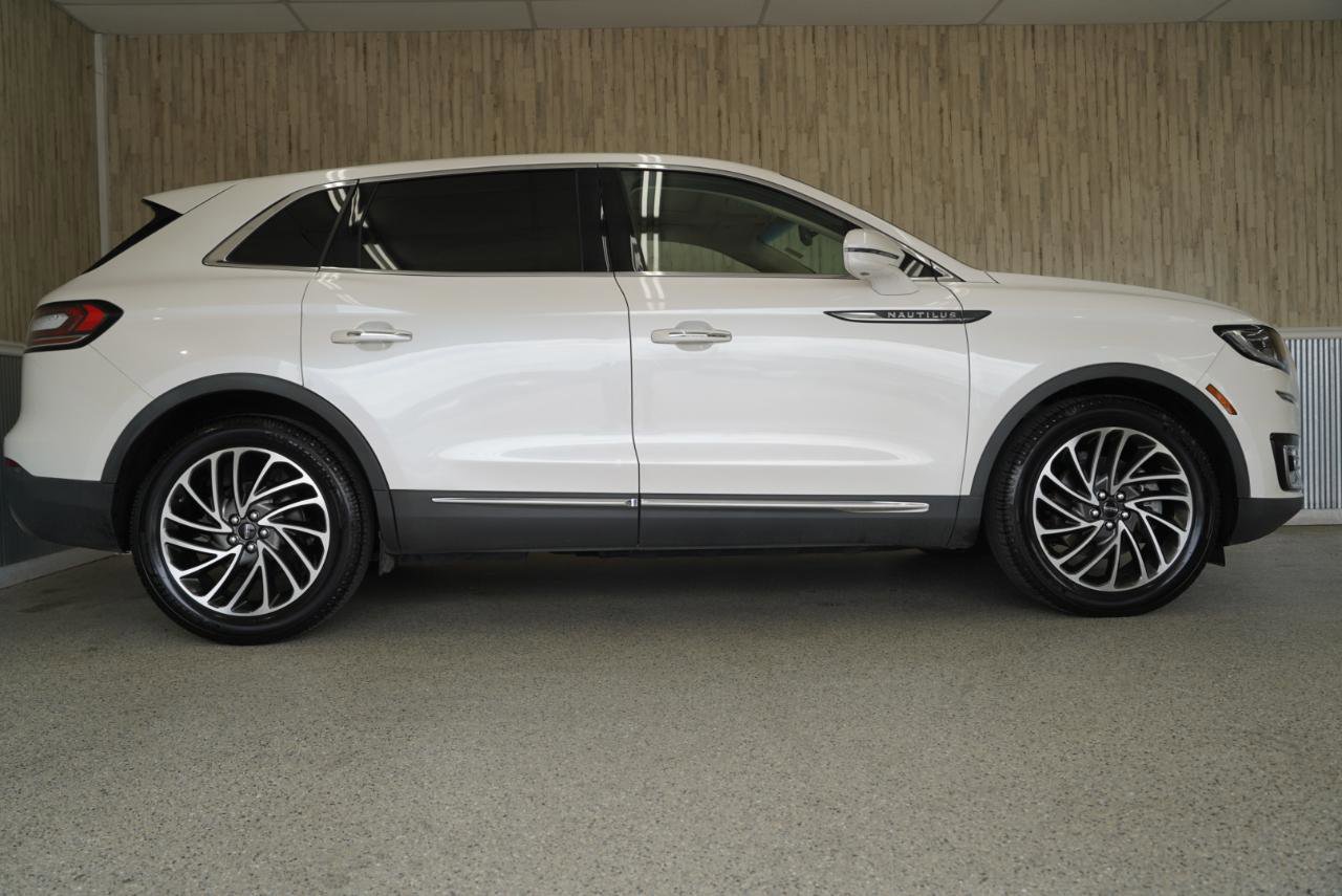 Used 2019 Lincoln Nautilus Reserve w/ Driver Assistance Package image 6