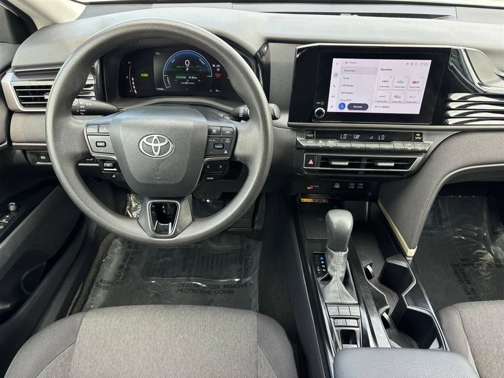 Used 2025 Toyota Camry LE FWD image 18