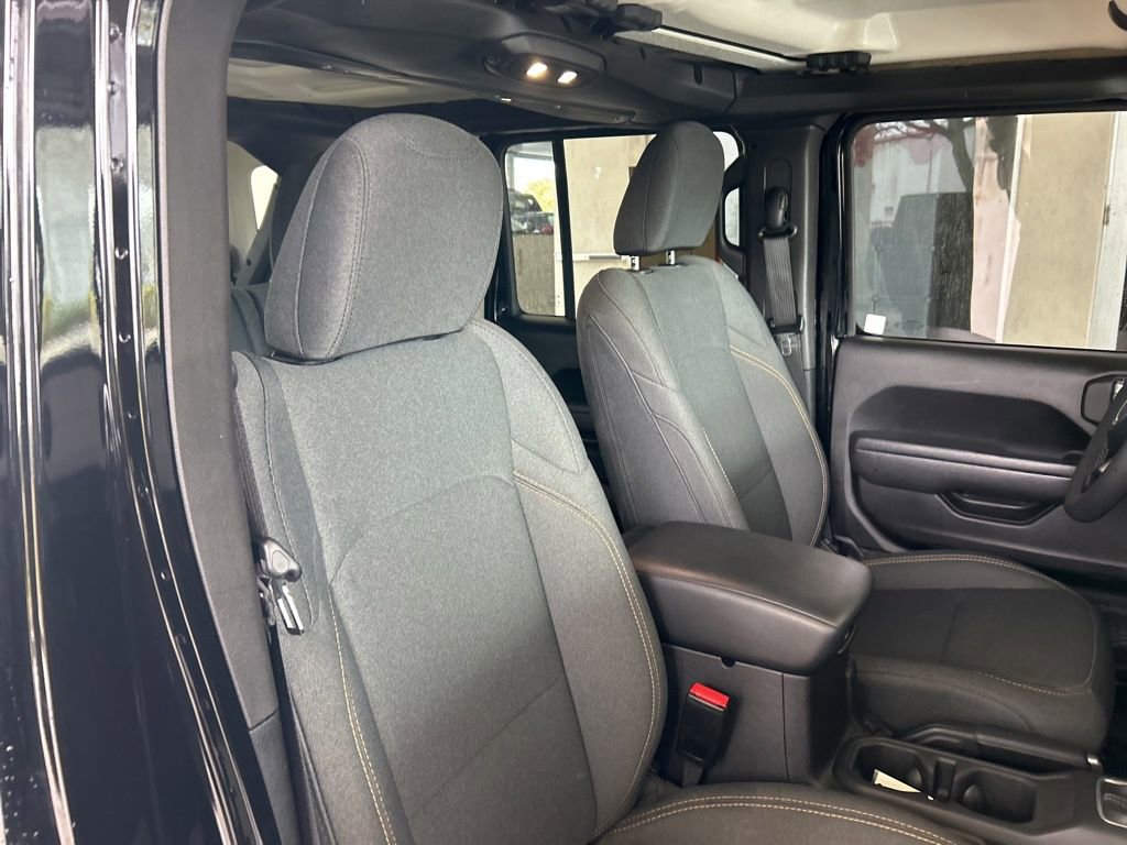 Used 2025 Jeep Wrangler Willys 4xe image 22