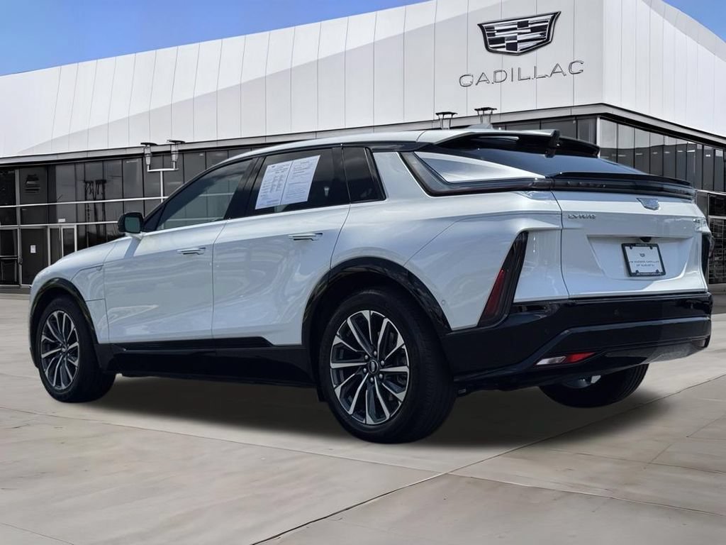 Certified 2024 Cadillac Lyriq Sport w/ LPO, Floor Liner Package RWD image 6