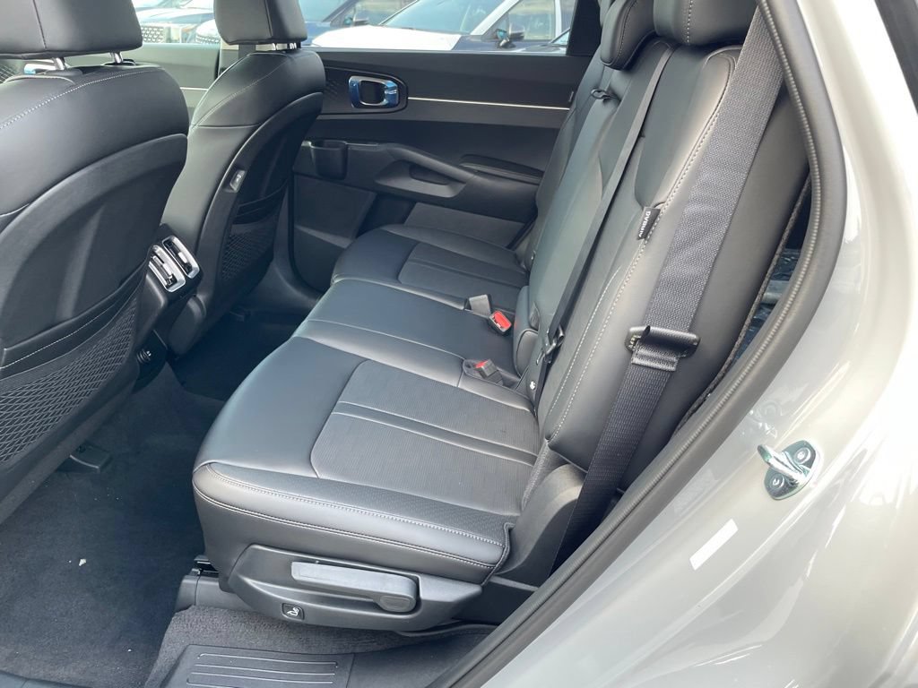 New 2026 Kia Sorento S AWD/4WD image 12