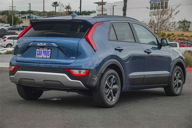 New 2025 Kia Niro EX image 15