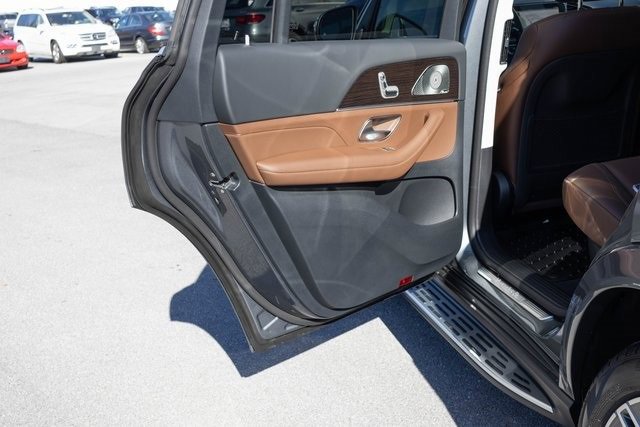 New 2026 Mercedes-Benz GLS 450 4MATIC image 15