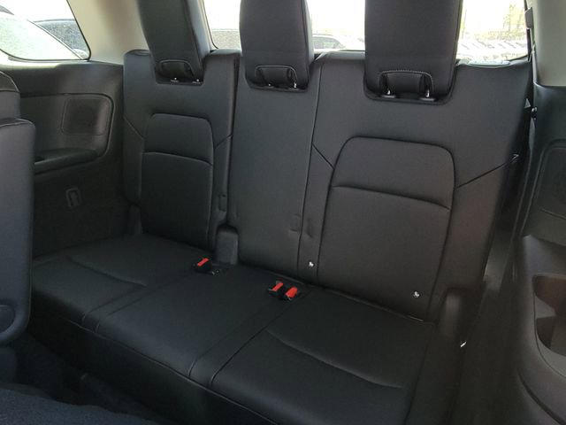 New 2026 Nissan Pathfinder SL AWD/4WD image 12