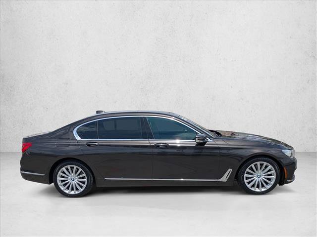 Used 2016 BMW 740i RWD video 4