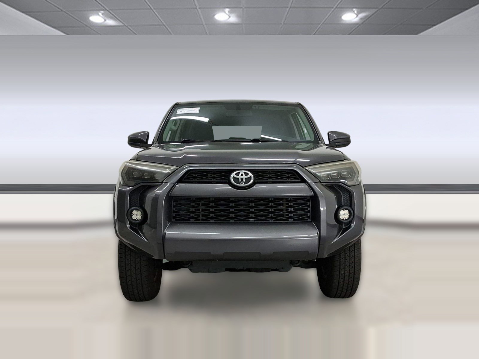 Used 2015 Toyota 4Runner SR5 image 6