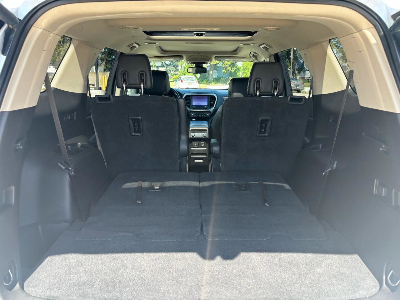 Used 2019 GMC Acadia Denali w/ Technology Package image 17