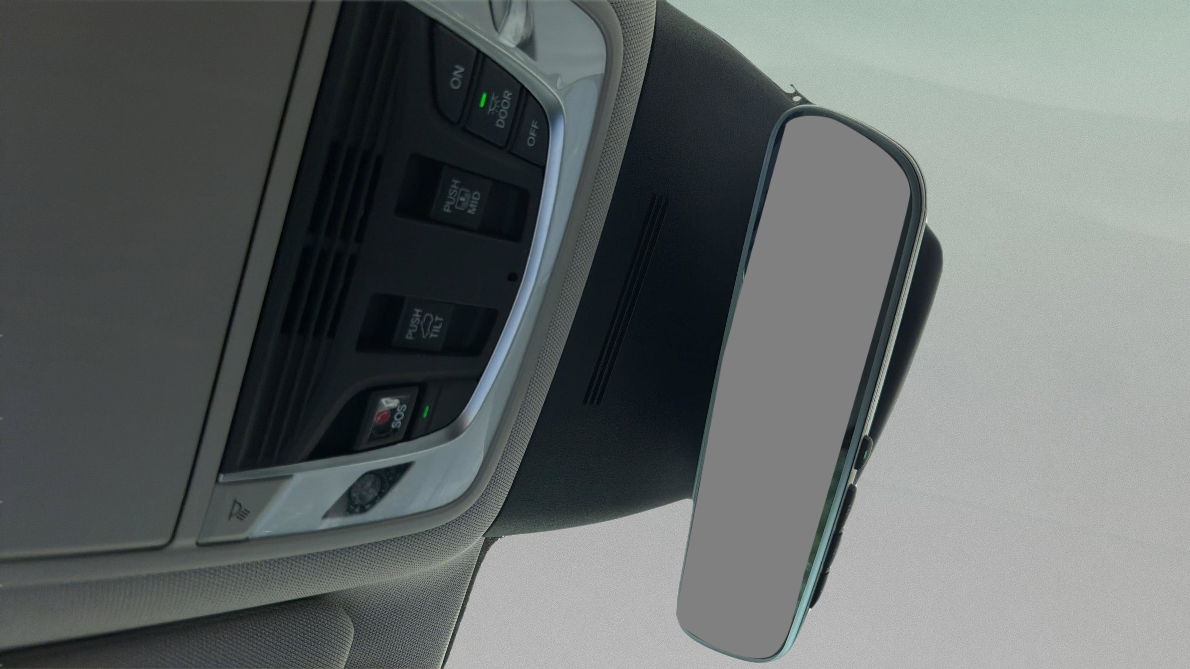 Used 2025 Acura MDX w/ Technology Package FWD image 22