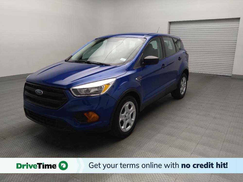Used 2017 Ford Escape S FWD image 1