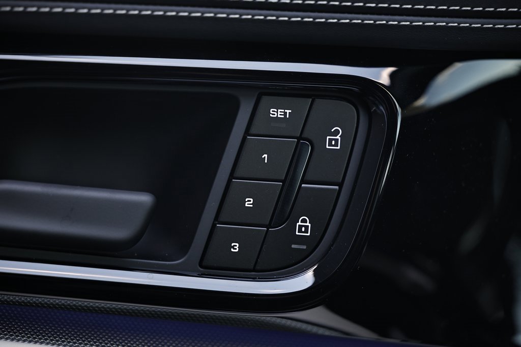 New 2026 Porsche Panamera 4 image 21