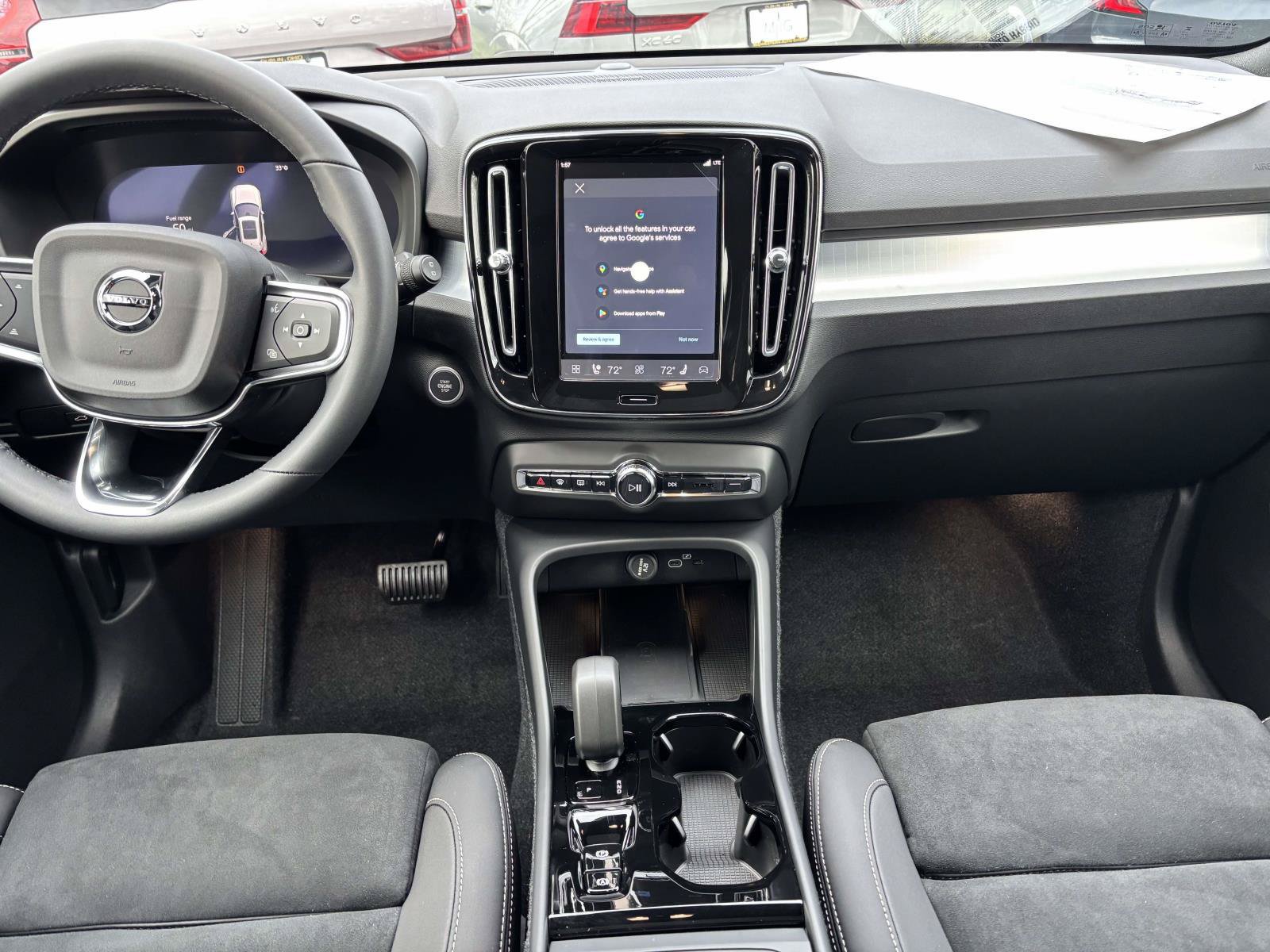 New 2026 Volvo XC40 B5 Ultra w/ Protection Package Premier AWD/4WD image 28