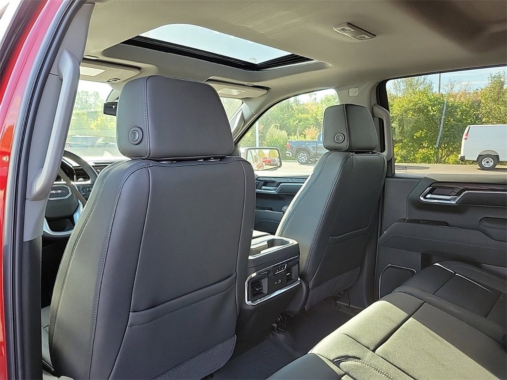 New 2026 GMC Sierra 1500 SLT w/ SLT Premium Package image 14
