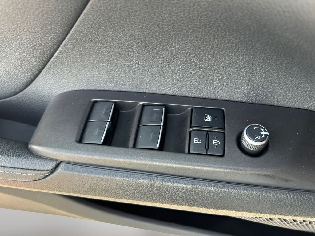 Used 2024 Toyota Camry XSE w/ Navigation Package FWD image 17