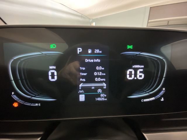 Used 2024 Kia Sportage EX image 15