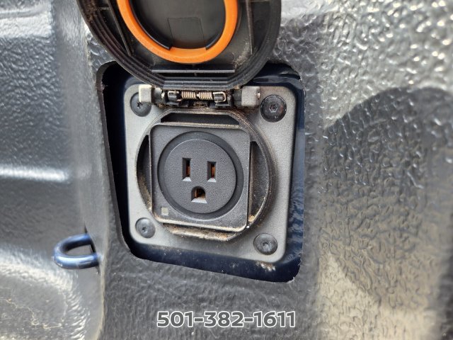Used 2020 Chevrolet Silverado 1500 LT w/ Texas Edition RWD image 17