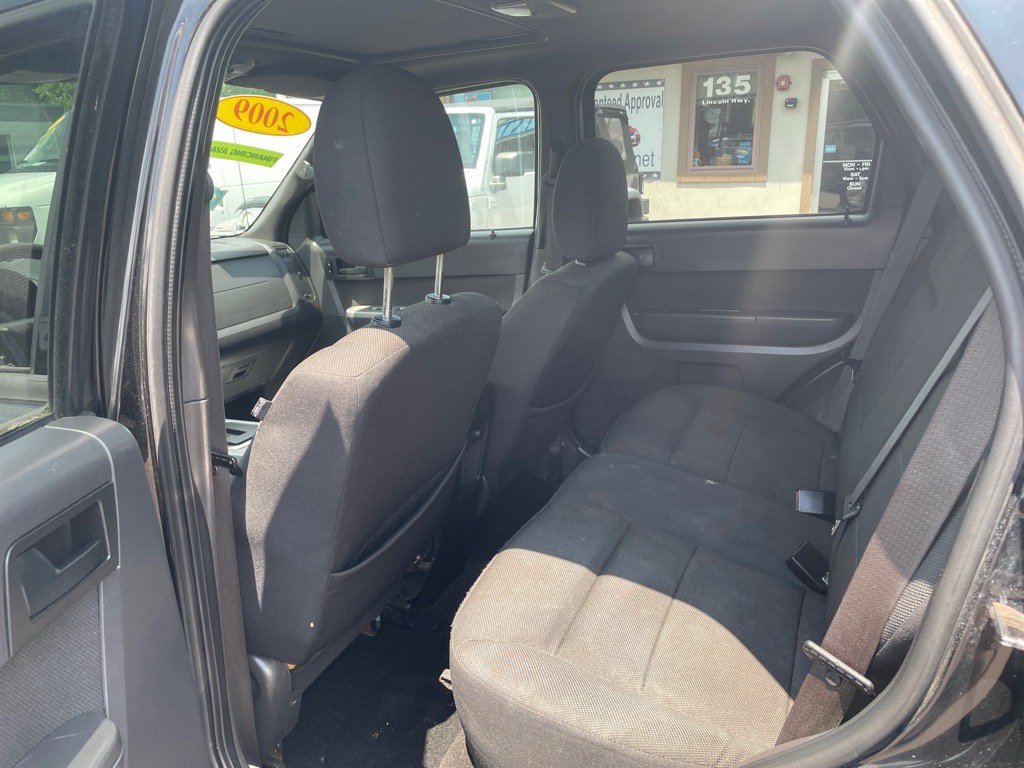 Used 2009 Ford Escape XLT FWD image 23