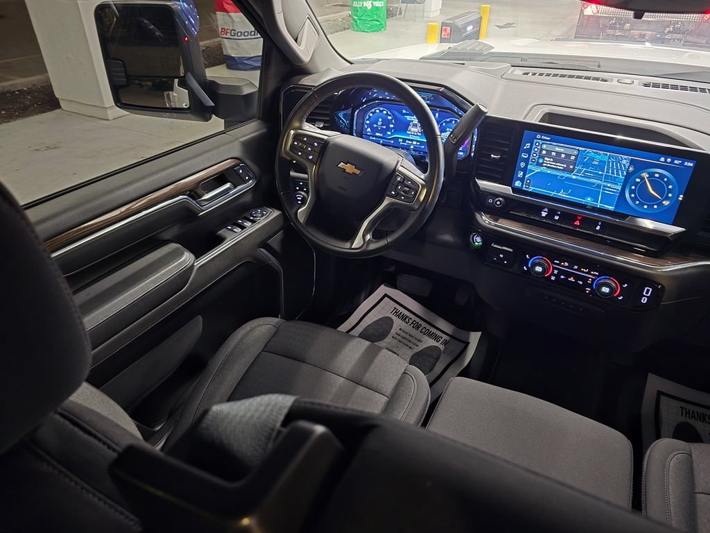 Used 2024 Chevrolet Silverado 3500 LT w/ Convenience Package AWD/4WD image 44