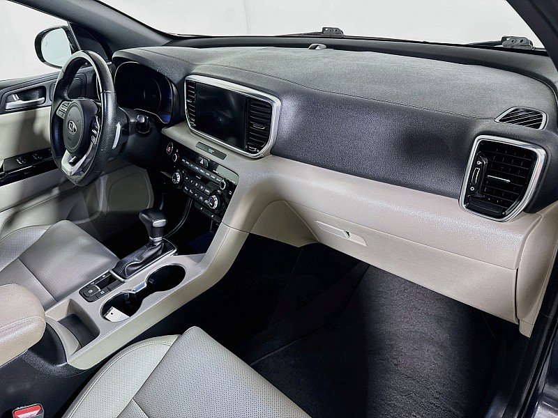 Used 2022 Kia Sportage Nightfall Edition w/ Nightfall Fwd Premium Package image 28